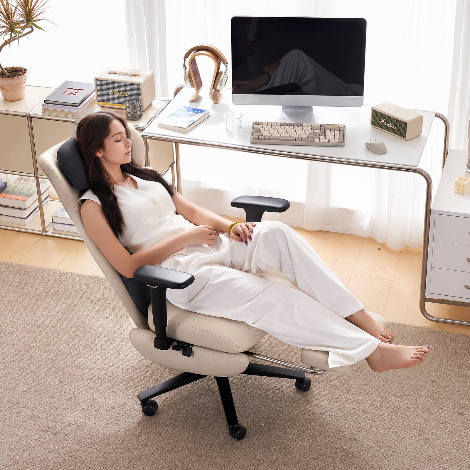 EMIAH GT100 Ergonomic Gaming Office Chair with Foot Rest