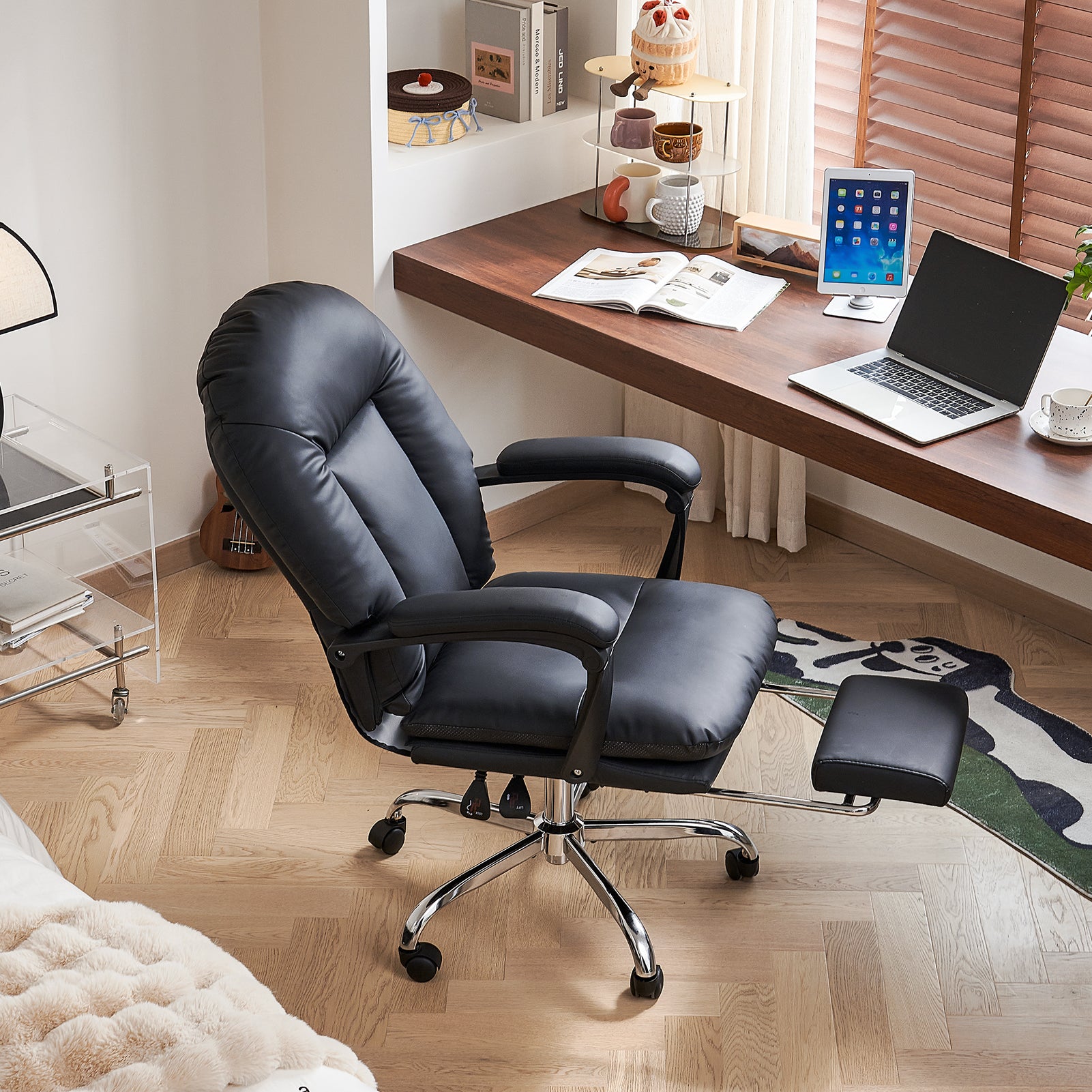 EMIAH C586 Ergonomic Ultra-Comfortable Office Chair with Foot Rest